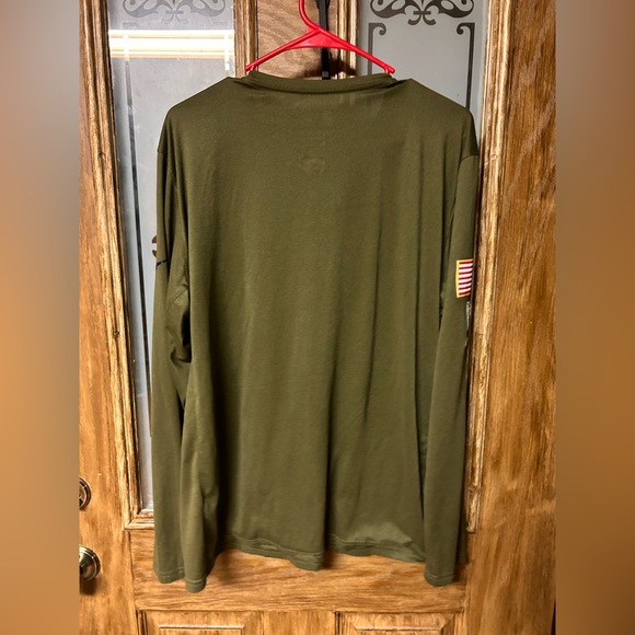 New England Patriots Salute to Service Nike L/S Tee Shirt (Men's XL) Green - Picture 5 of 5